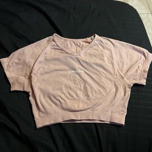 Alphalete blossom cropped top 🌸